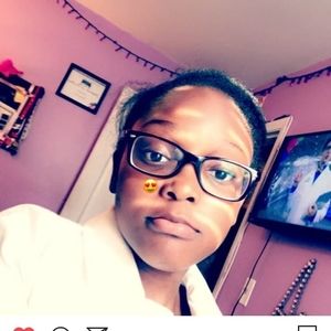 Meet your Posher, Antoine